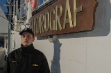 Marynarz zapobiegł tragedii na torach SKM w Gdańsku Wrzeszczu [WIDEO]