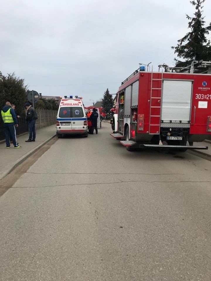 Wypadek w Nowym Aleksandrowie. Zderzyły się dwa auta. Jedno...