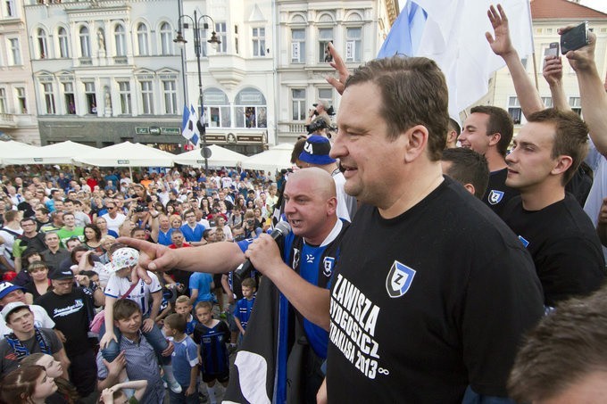 Zawisza świętował na Starym Rynku [NOWE ZDJĘCIA, WIDEO]