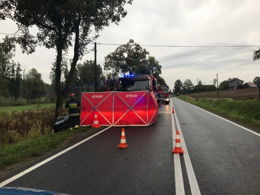 Falniów. Wypadek na drodze wojewódzkiej nr 783. Samochód...