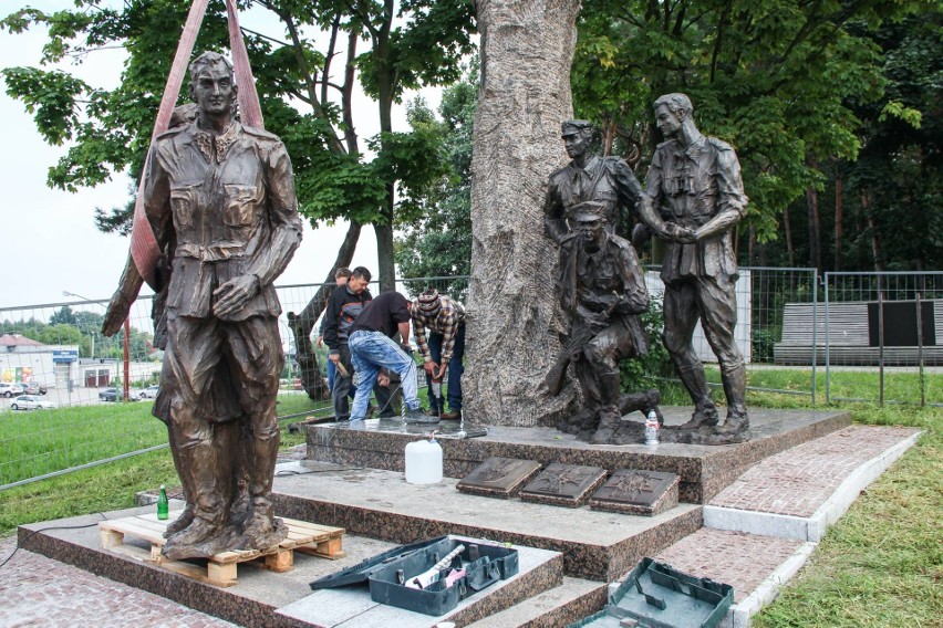 W Mielcu powstaje pomnik Żołnierzy Wyklętych. Będzie największy w Polsce [ZDJĘCIA]