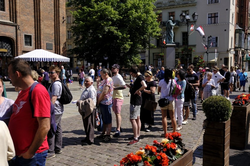 Kilkaset osób skorzystało w sobotę (5.06) z możliwości...