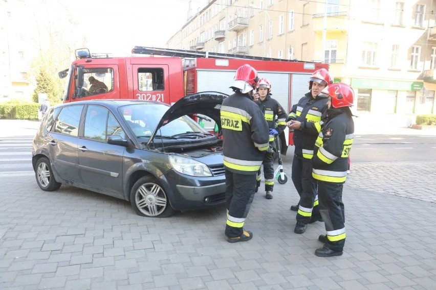 Wypadek na Sienkiewicza. Kobieta nie zauważyła tramwaju