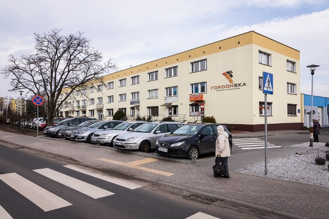 Nie ma porozumienia w sprawie lamp na terenach należących do spółdzielni mieszkaniowych w Bydgoszczy.