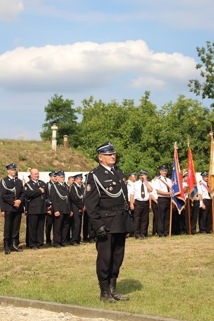 Teresin. Strażacki jubileusz z nowym sztandarem