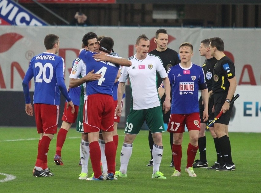 Piast Gliwice - Śląsk Wrocław 2:0! Dwa gole rezerwowego...