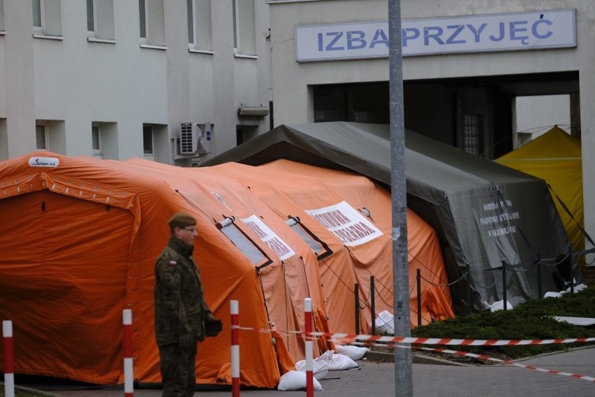 Ulica Bażyńskich jest obecnie najpilniej strzeżoną ulicą w...