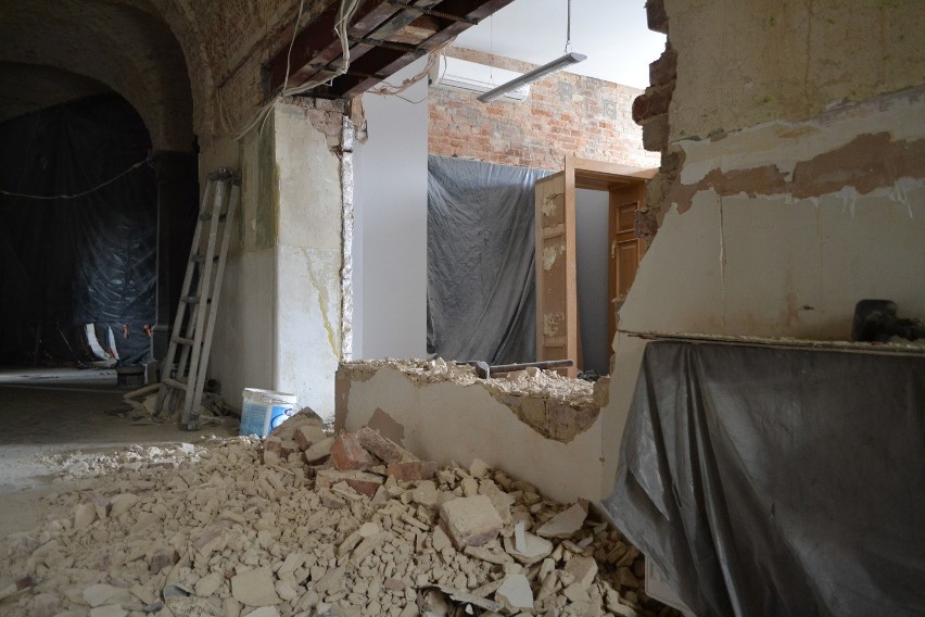 Trwa remont wodzisławskiego magistratu i budynku starostwa