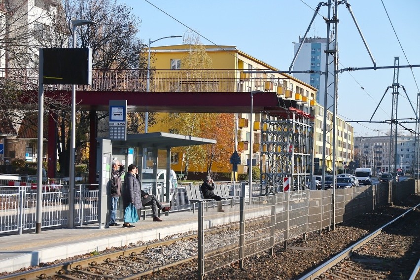 Rozbiórka kładki nad ulicą Grabiszyńską