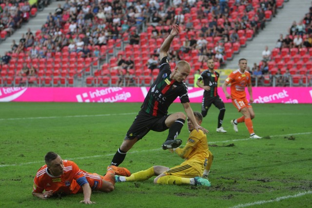 W meczu 4. kolejki Fortuna 1. Ligi GKS Tychy wygrał z Bruk-Bet Termaliką Nieciecza 2:1 (2:1). Bramki zdobyli: Kamil Zapolnik (21-głową), Dawid Abramowicz (41-głową) oraz Bartosz Śpiączka (11).