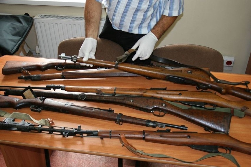 Policjanci zlikwidowali arsenał broni