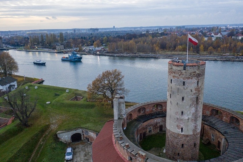 Pracowite dni w stoczni Remontowa Shipbuilding. Dwa statki oddane armatorom, jeden na próbach morskich