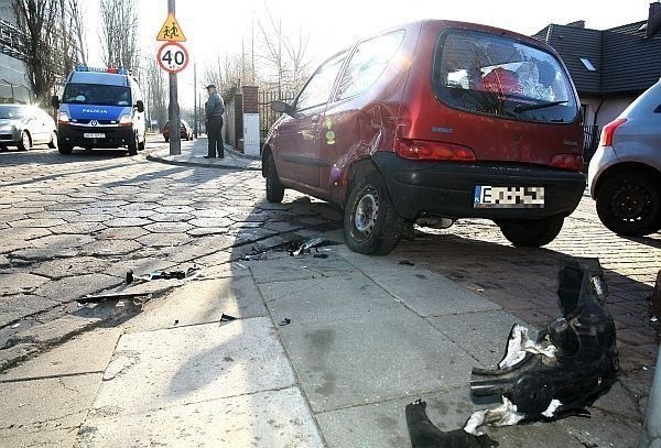 Wypadek na ul. Karpackiej. Ranne dziecko 