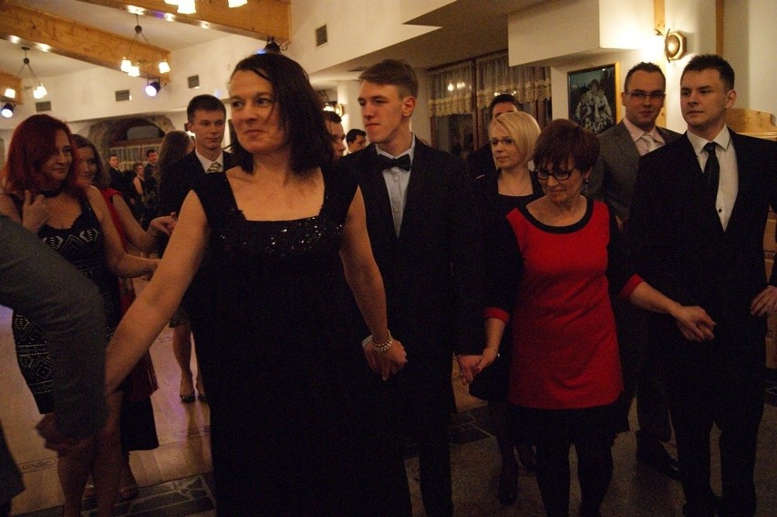 Studniówka 2014. Bal maturalny Zespołu Szkół Hotelarskich w Zakopanem [ZDJĘCIA]