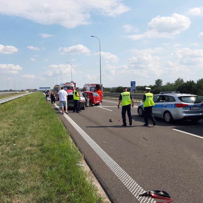 Na autostradzie A4 w Gorliczynie zderzyły się trzy samochody. Utrudnienia
