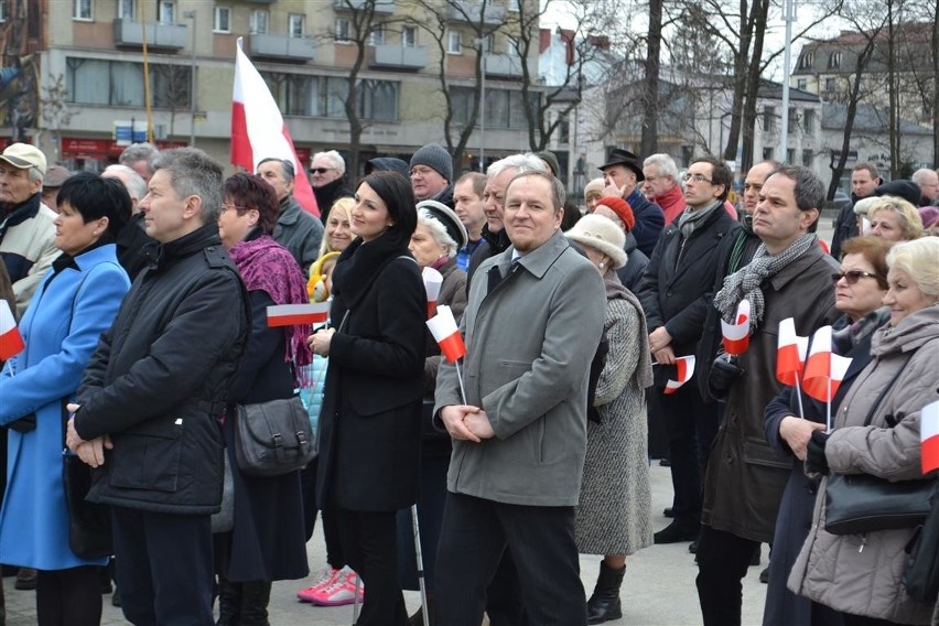 Marsz PiS-u w Częstochowie. Szli w obronie demokracji i...