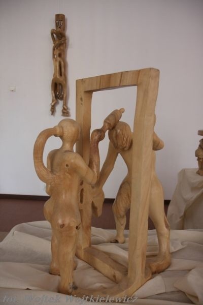 Kontowersyjna rzeźba