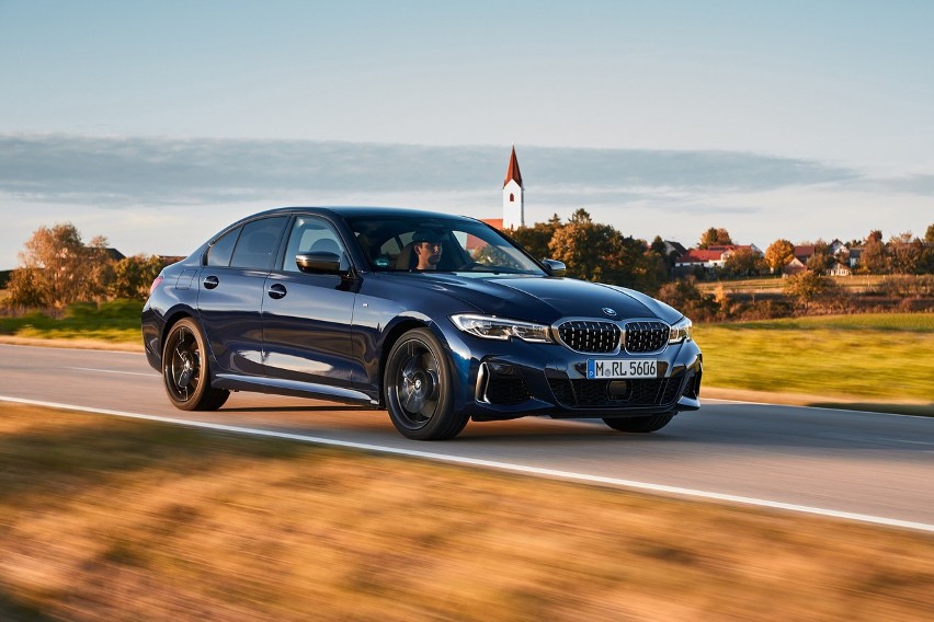 W wyposażeniu standardowym nowych modeli BMW M340d xDrive...