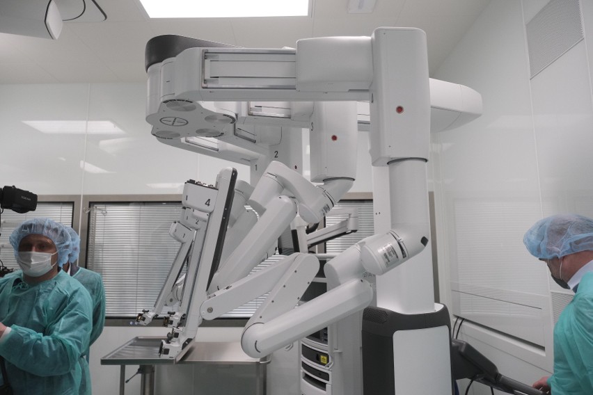 15 milionów złotych kosztował nowoczesny robot chirurgiczny...