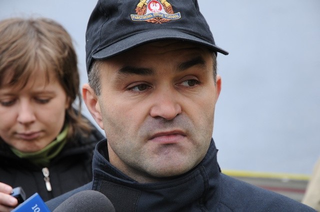 Jacek Pastuszka, zastępca dowódcy Jednostki Ratowniczo - Gaśniczej w Radomiu będzie jednym z dowódców akcji ratowniczej w Małopolsce.