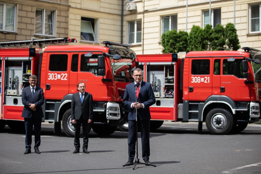 Powiat ostrowski. Gmina Szulborze Wielkie dostanie wóz strażacki. Wygrali akcję „Bitwa o wozy”