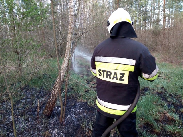 Druhowie z Bąkowej w gminie Ciepielów zbierają pieniądze na nowe kombinezony ratownicze.