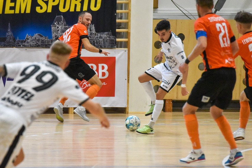 Remis FC Reiter Toruń na otwarcie Futsal Ekstraklasy. Mamy zdjęcia z meczu i trybun