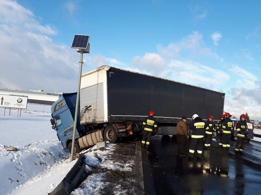 droga nr 8 pod Kobierzycami