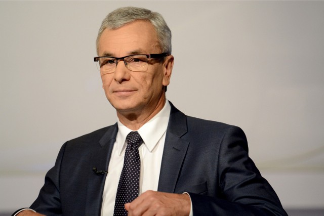 Andrzej Biernat, ze stanowiska ministra sportu i turystyki, odwołany został 10 czerwca