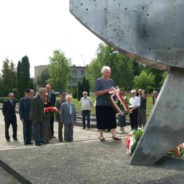 Uroczystości pod pomnikiem Armii Czerwonej są okazją do podkreślenia dużej roli Armii Krajowej w wyzwalaniu Mielca.