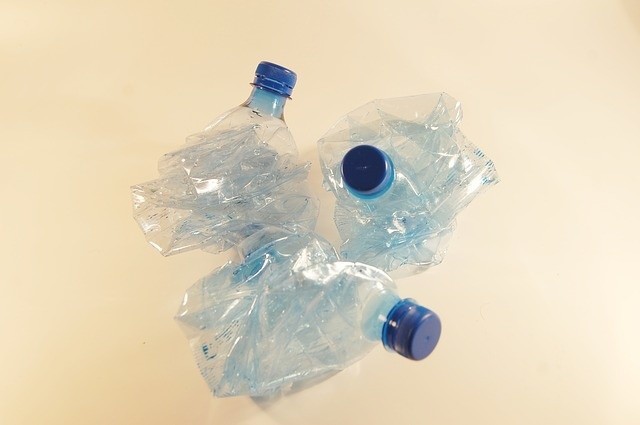 Od środy w Słubicach rusza kampania społeczna "Zgnieć śmieć i dbaj o środowisko". Przez całą akcję rozdanych będzie tysiąc zgniatarek do plastikowych butelek.