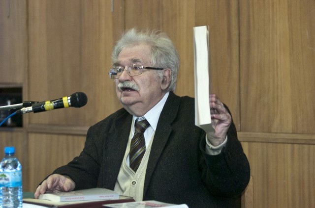Prof.Jerzy  Robert Nowak, historyk i  publicysta  Radia Maryja i Telewizji Trwam wygłosił wykład w Słupsku.