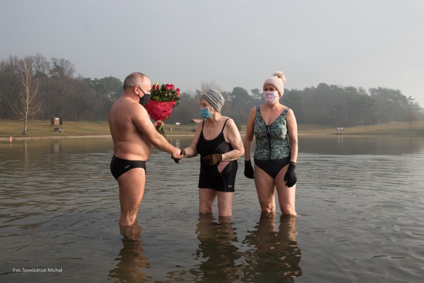 Urodziny pani Krystyny i sylwestrowe zdjęcia morsów z...