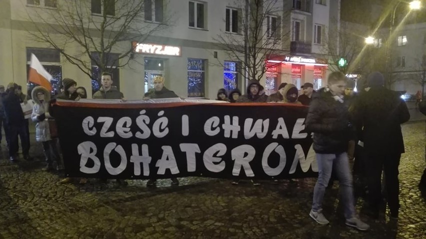 Solidarność i Klub Represjonowanych uczciły 38. rocznicę...