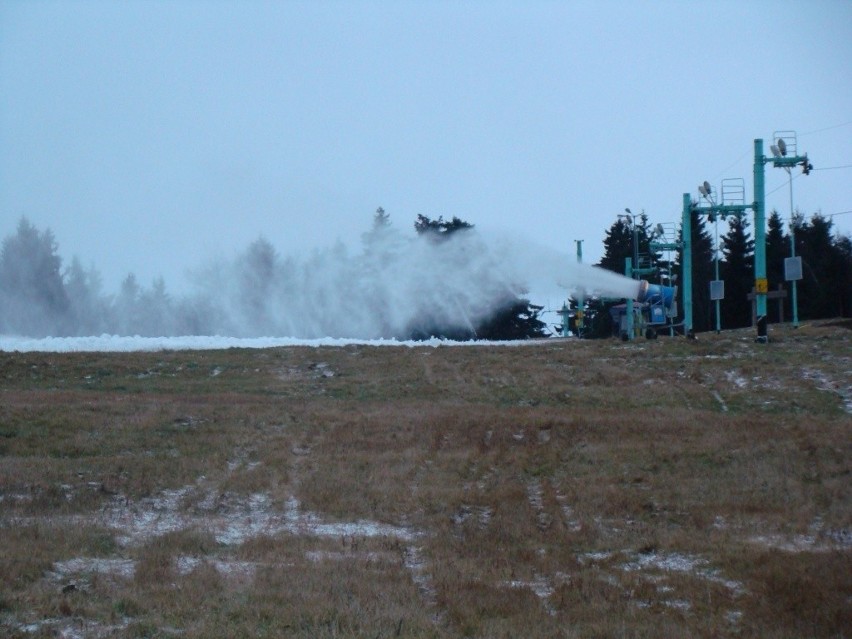 Naśnieżanie stoków narciarskich w Zieleńcu - listopad 2013