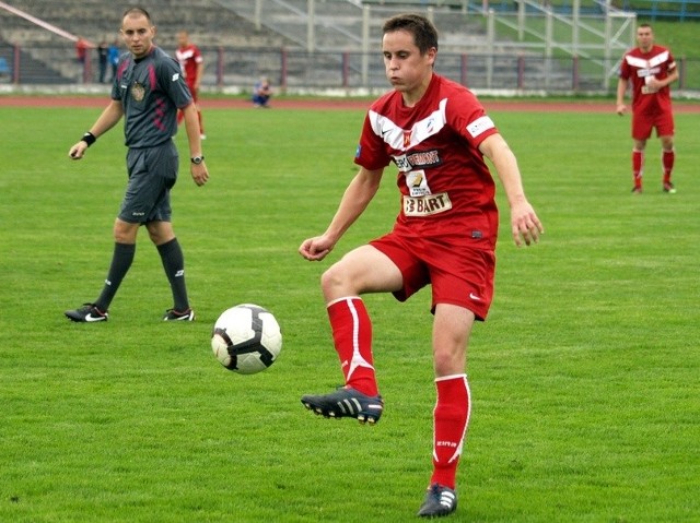 Bartosz Czerwiński był jednym z bohaterów meczu w Koronowie. Strzelił dwa gole, które podłamały piłkarzy Victorii