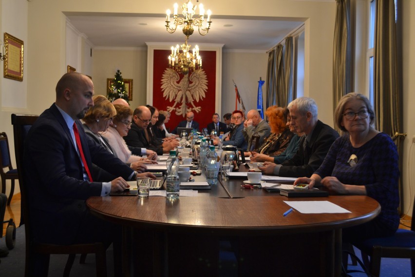 Rada Miejska w Lublińcu podczas sesji 20 grudnia 2018.