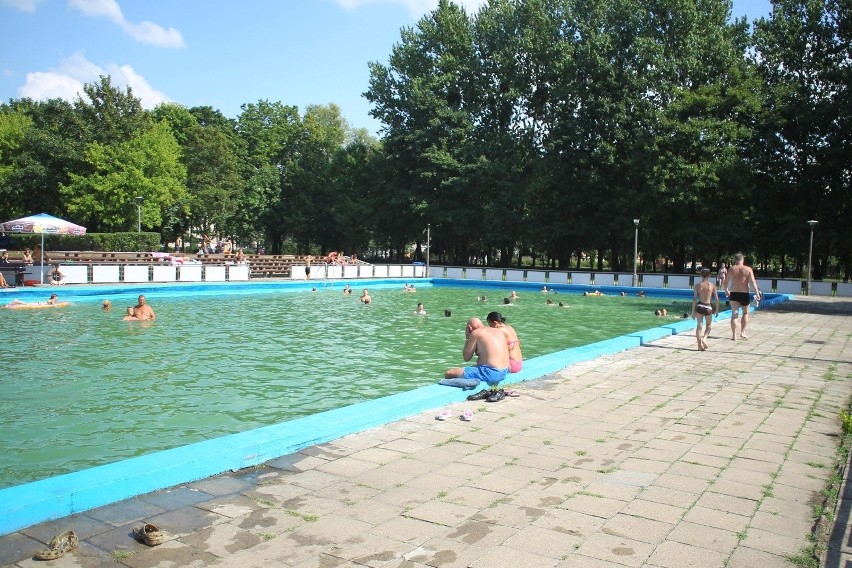 Duży basen przy Arenie nieczynny od środy