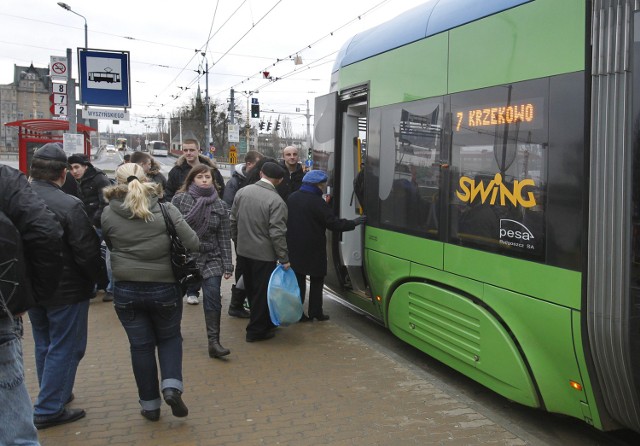 Obecnie po Szczecinie jeździ sześć niskopodłogowych tramwajów, chcemy kupić 22 nowe wagony.