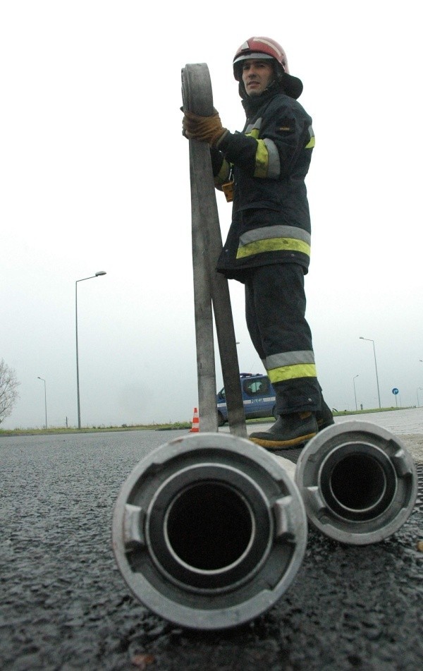 Cwiczenia ratownicze na weLle autostrady A4 w Jankowicach...