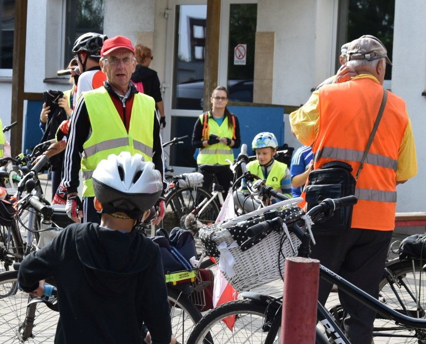 Ostrołęka. Rodzinny Rajd Rowerowy Pożegnanie Lata. 7.09.2019 [ZDJĘCIA]