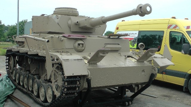 Egzemplarz odnaleziony na terenie lotniska Kluczewo to wersja J wozu PzKpfw IV, jednego z najważniejszych czołgów II wojny