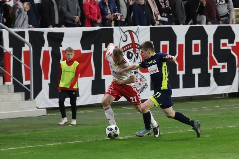 Ekstraklasa coraz bliżej. ŁKS Łódź pokonał Sandecję Nowy Sącz 2:0