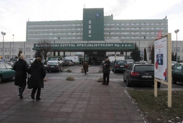 Szpital na Józefowie znalazł lekarzy, którzy chcą pracować w oddziale neurochirurgii. Ale jeszcze nie podpisano z nimi umów.