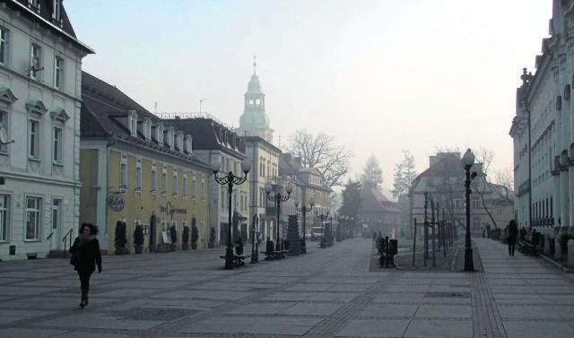 W Cieplicach jesienią i zimą  wzrasta niebezpiecznie poziom stężenia pyłu zawieszonego