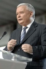 Sensacyjny sondaż TNS OBOP. Kaczyński dogonił Komorowskiego  