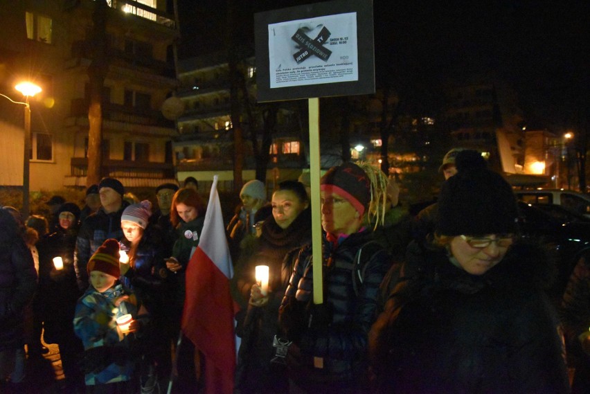 W Małopolsce protestowali przed siedzibami sądów [ZDJĘCIA]
