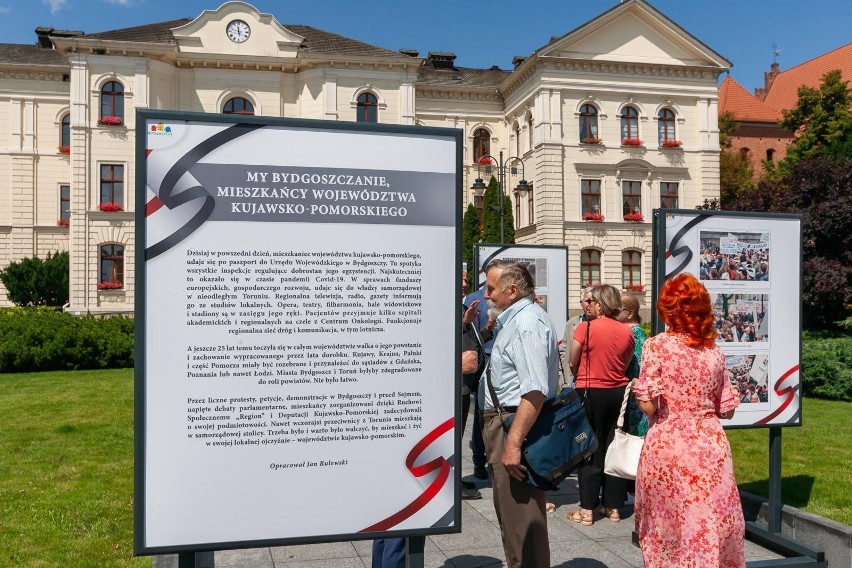 - Za podjętą 25 lat temu decyzją Sejmu kryją się pochody i...