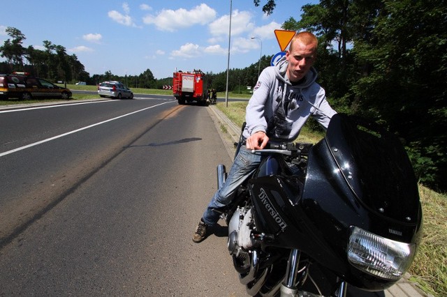 Motocyklista wywrócił się na plamie oleju w Zielonej Górze