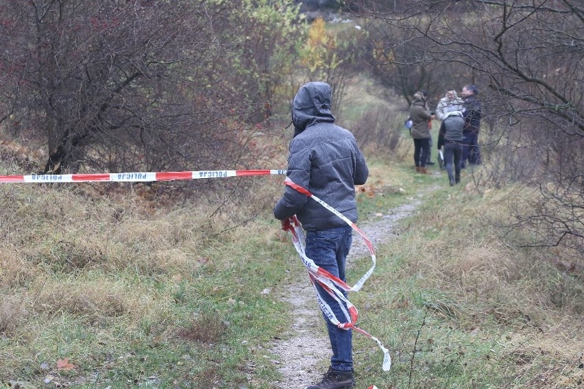 Ciało 26-letniego mężczyzny w rezerwacie Kadzielnia w Kielcach 